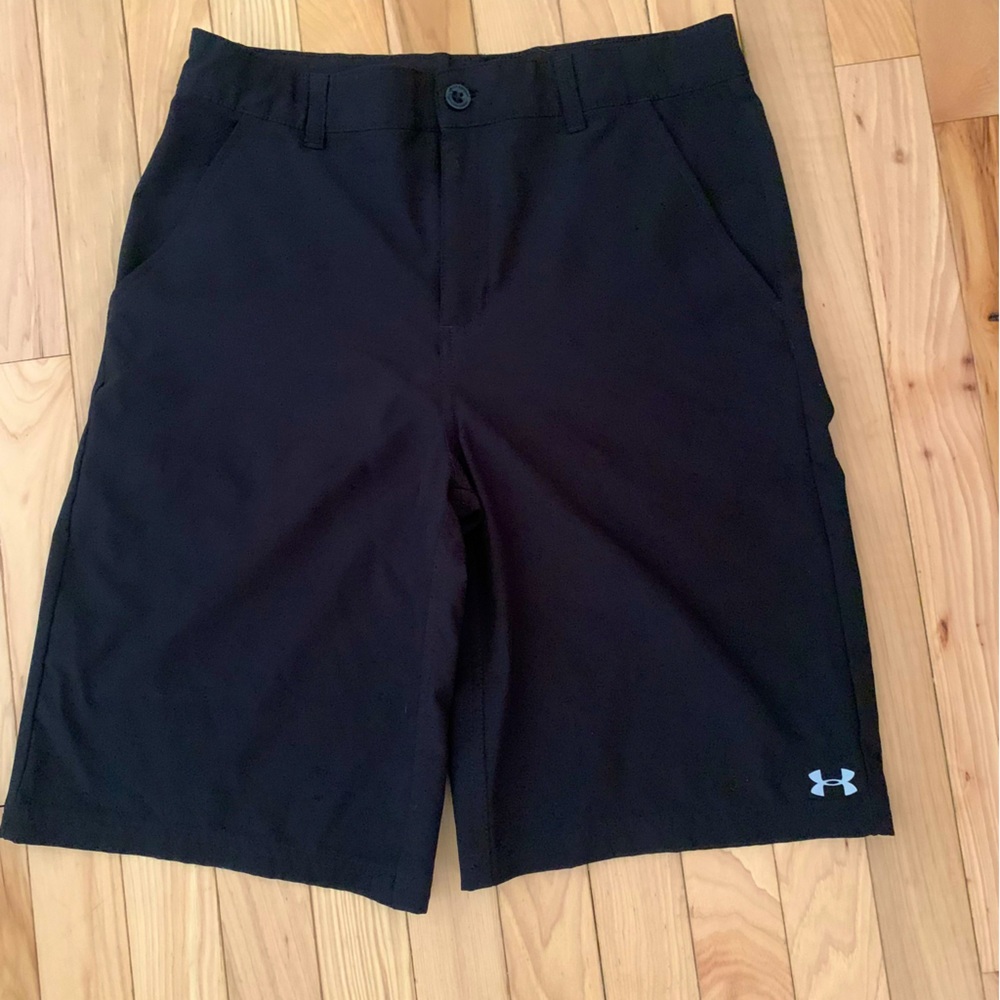 Black Under Armour golf shorts